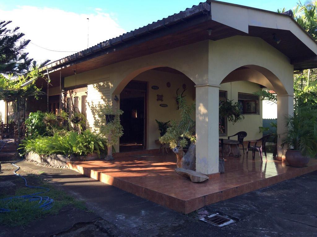 River Side Villa Гале Екстериор снимка