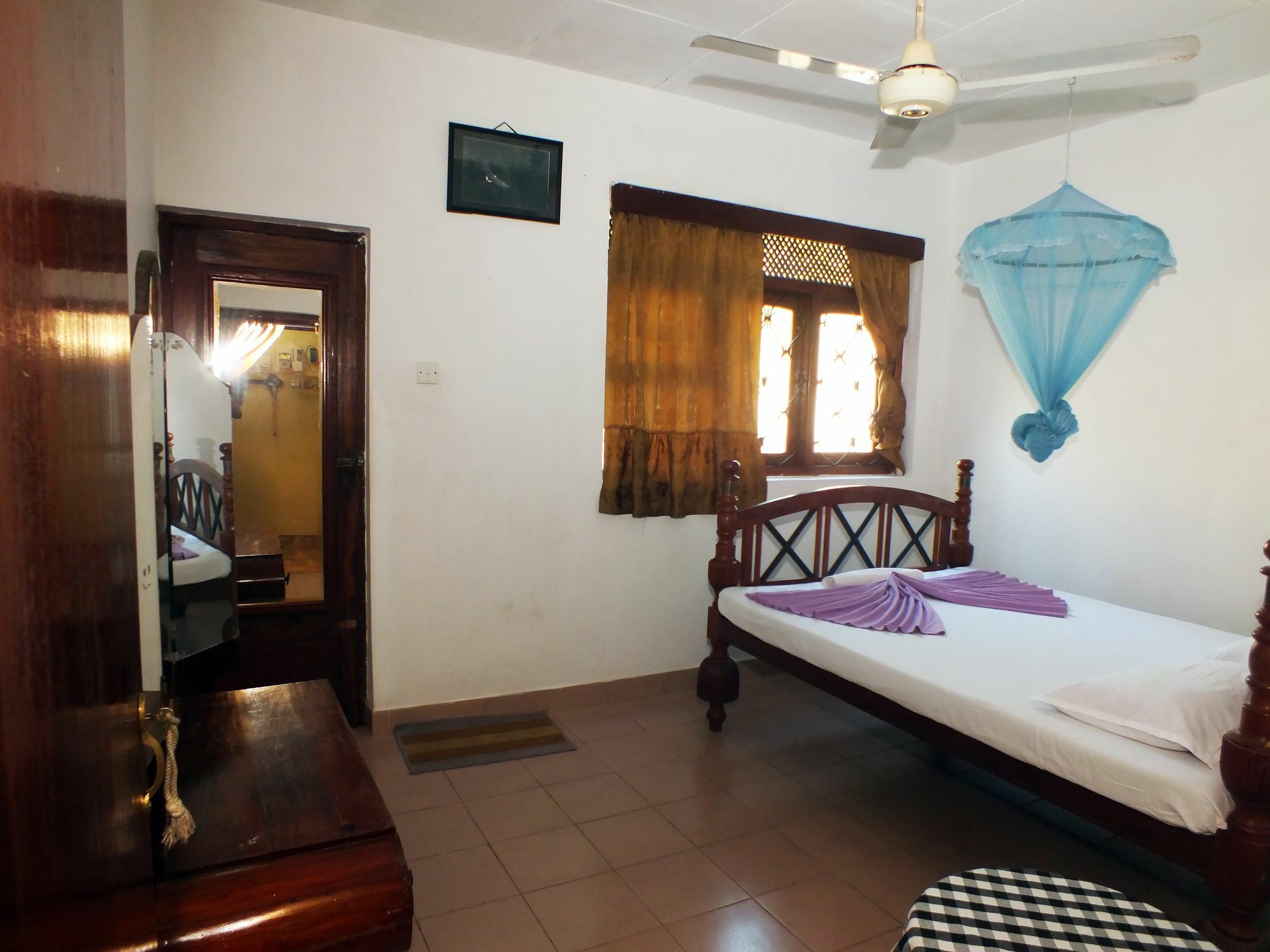 River Side Villa Гале Екстериор снимка